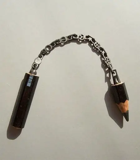 chain pencil carving