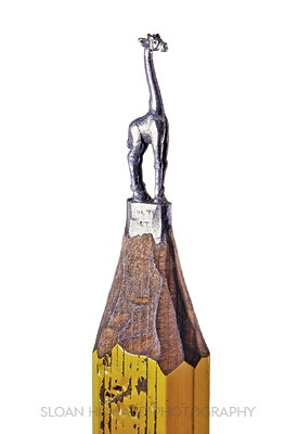 giraffe pencil sculpture
