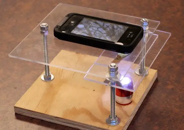 turn smartphone into a digital microscope