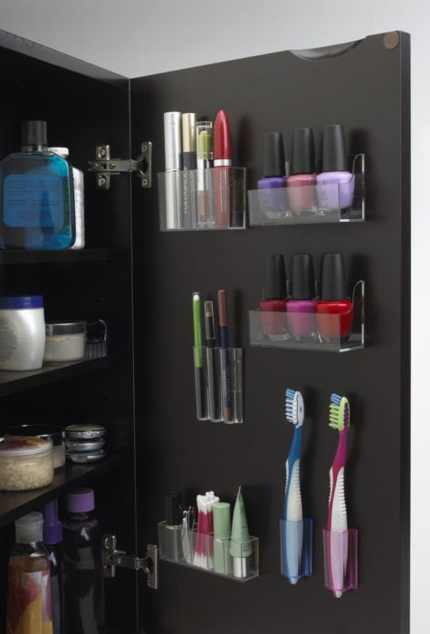 Closet Organizing - Cosmetics