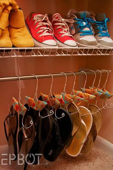 Closet Organizing - Hanging Shoes