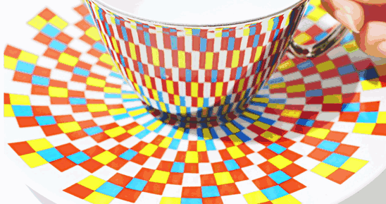 GIF of a Mug Creating Optical Illusions 