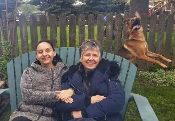 Dog Didn't Help The Mother's Day Photo Be Successful