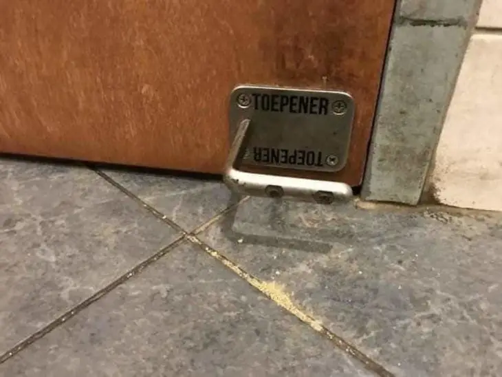 Door that opens with your feet