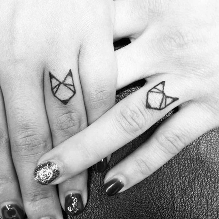 Fingers Tattoo Designs
