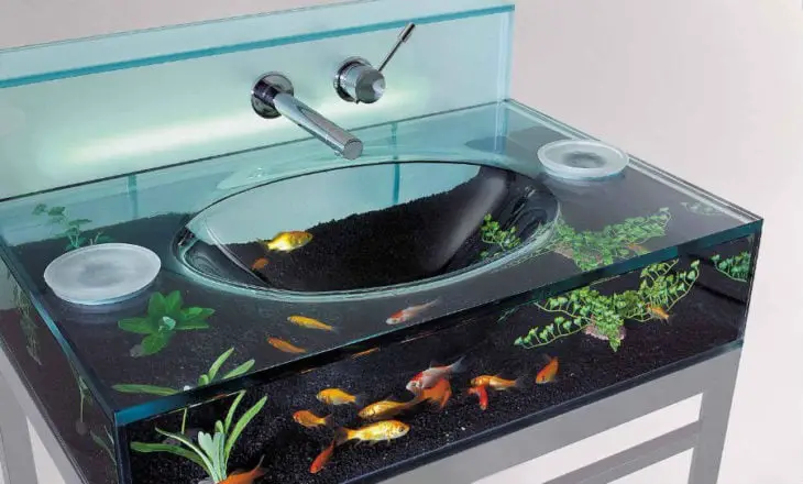 Fish tank sink