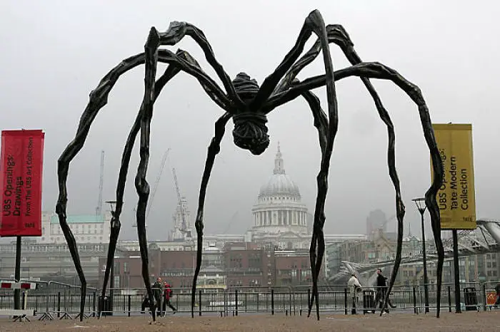 Modern Art, Spider Sculpture in London