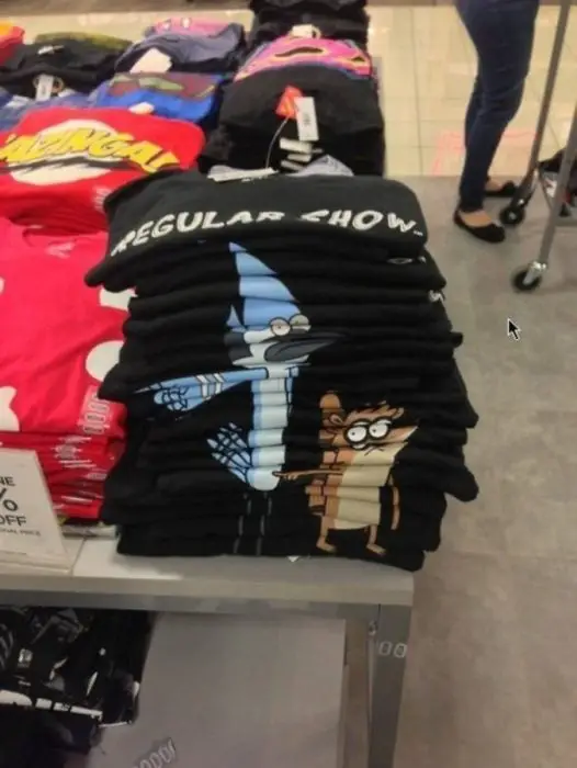 Perfectly arranged T-shirts 