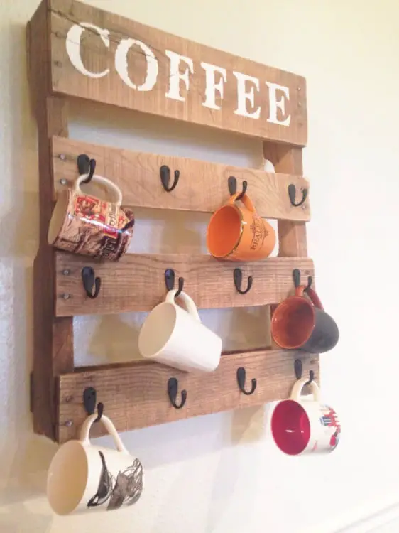 Rack for coffee cups made from pallets 