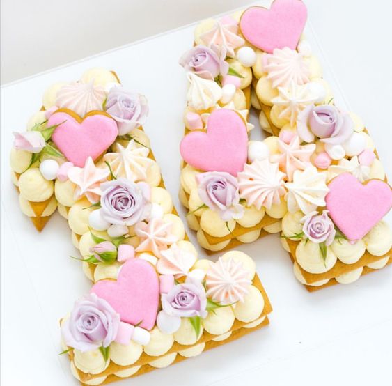 Romantic Style Number Cakes