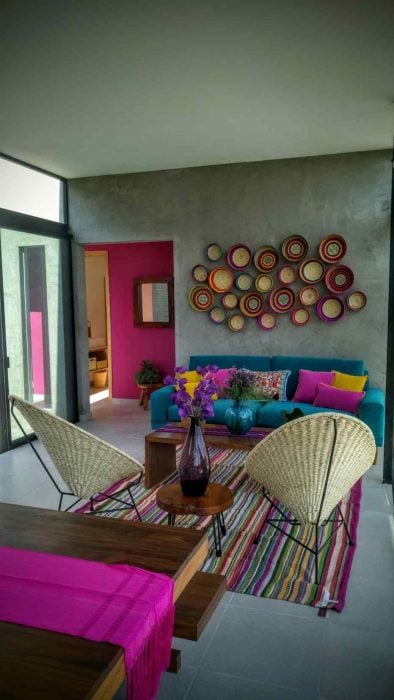 Rustic Style Colorful Room Idea