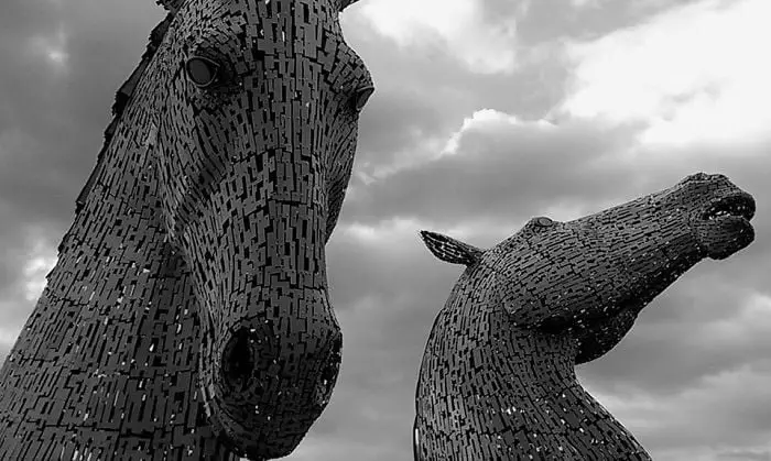 Statue of horses in Scotland