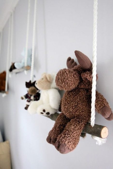 Swings for stuffed animals 