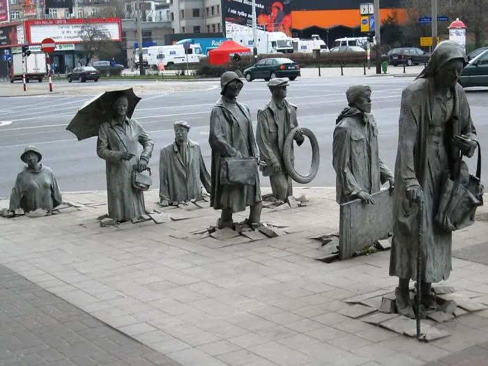 sculpture of anonymous passers-by in Poland