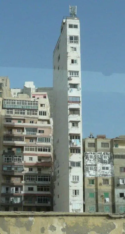 A super cramped building in Egypt