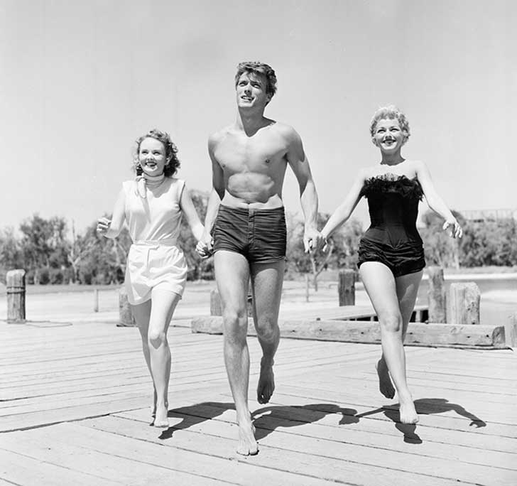 CLINT EASTWOOD'S YOUNG AND A COUPLE OF ACTRESSES IN SAN FRANCISCO