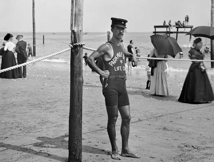 LIFEGUARD ON THE BEACH, AROUND 1901