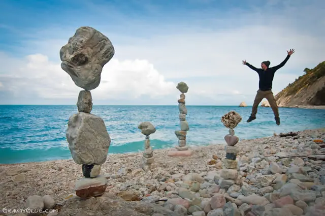 Michael Grab Rocks in Balance (2)