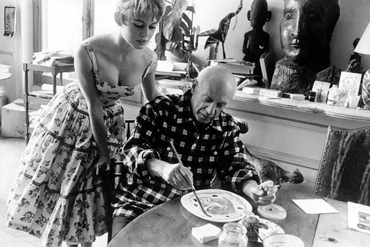 PICASSO AND BARDOT IN THE STUDIO