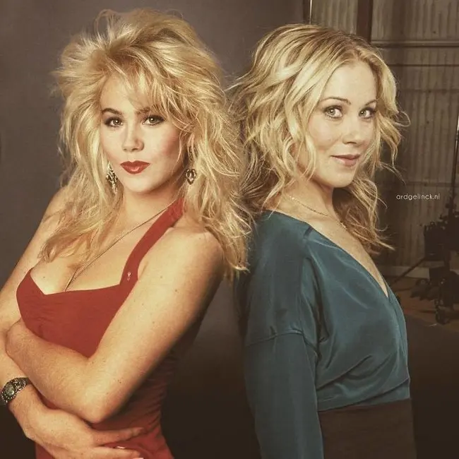 Celebrities with their young selves (12)