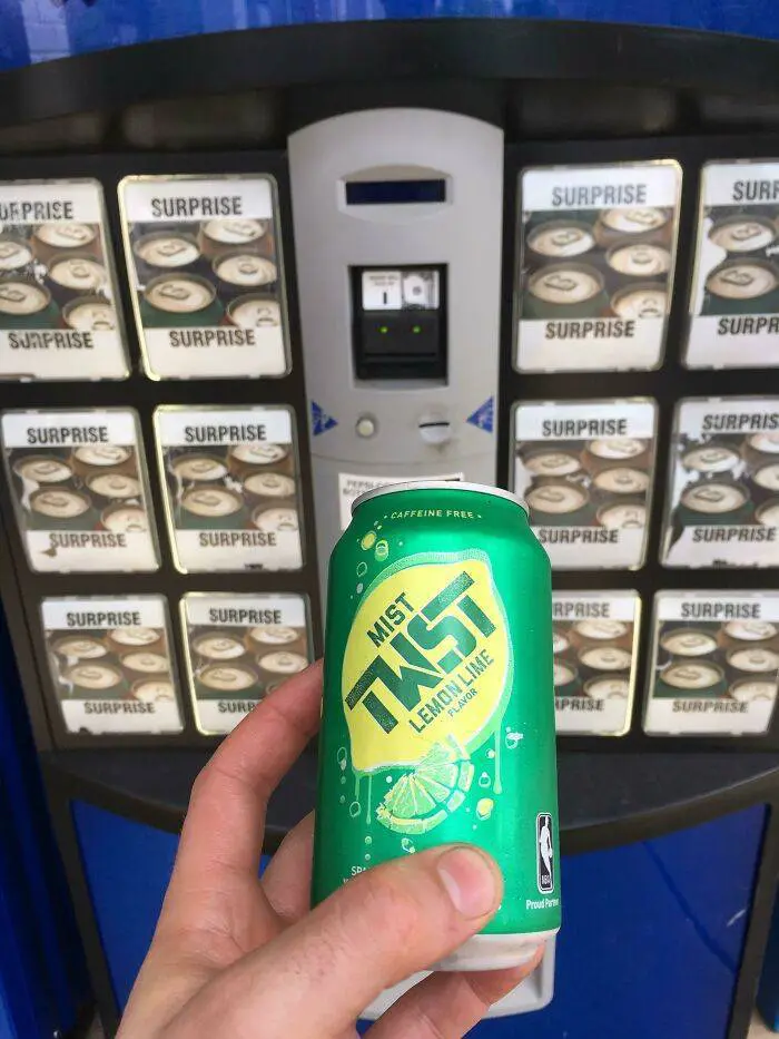 Interesting Vending Machines (26)