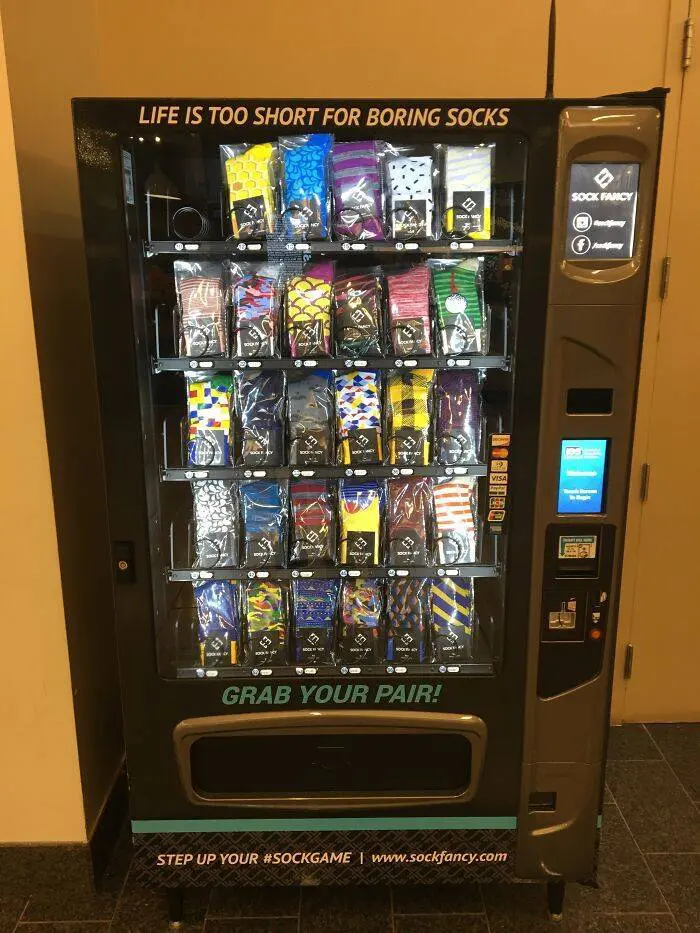 Interesting Vending Machines (28)