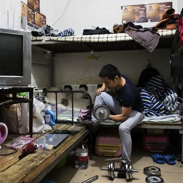 Underground bunkers in China (2)