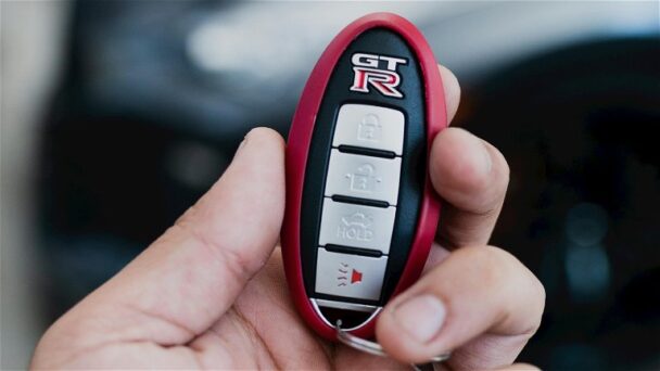 The Viral Trick That Lets You Open Your Car From Afar Using Your Head