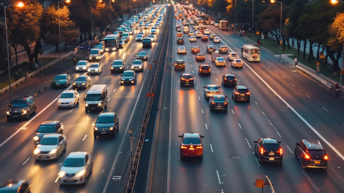 Through data collected by Google Maps, Google's AI improves traffic light management